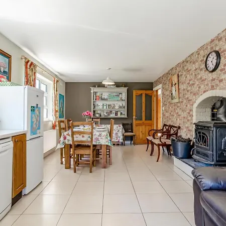 5 Bed In Oc-ii16235 *