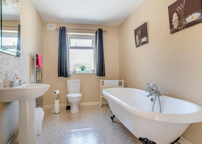 5 Bed In Oc-ii16235 *